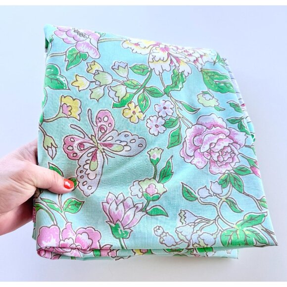 Vintage 1970s sheet, fitted/bottom bedsheet, roses, peonies, pastel, twin size - Picture 1 of 10